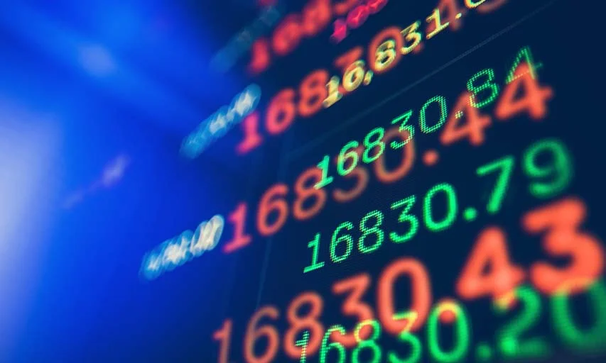 Akıllı Borsa Robotları: Geleceğin Ticaret Asistanları	